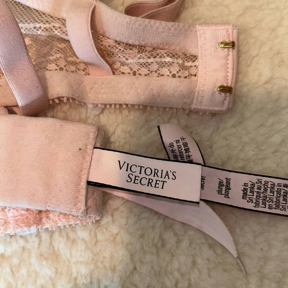 Victoria's Secret Bra Womens 32DD Pink Incredible Lightly Lined Plunge‎ Bra - Picture 6 of 9